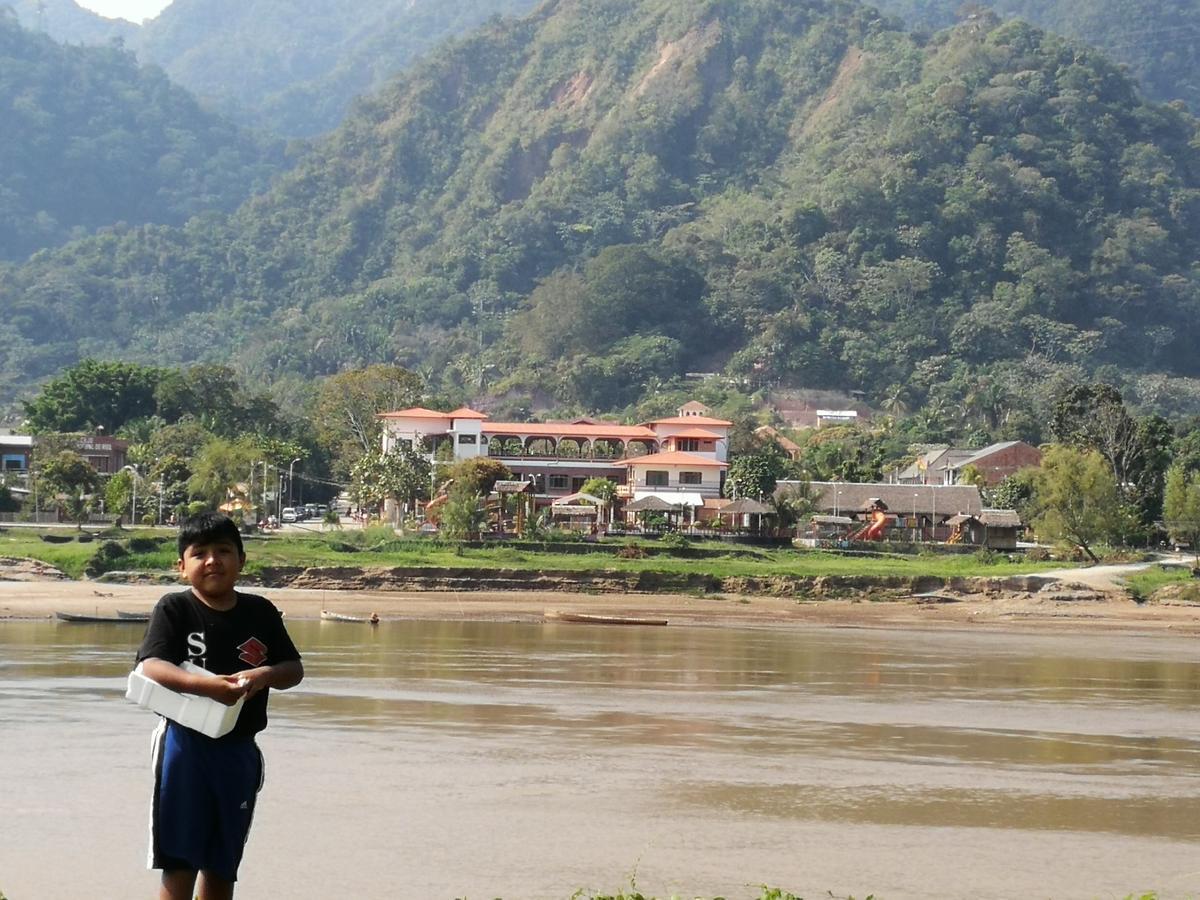 Hotel Takana รัวเรนาบาเก ภายนอก รูปภาพ