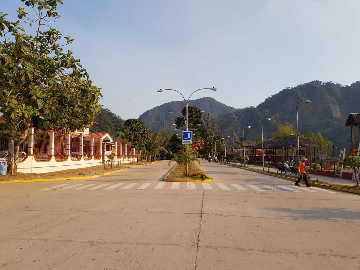 Hotel Takana รัวเรนาบาเก ภายนอก รูปภาพ