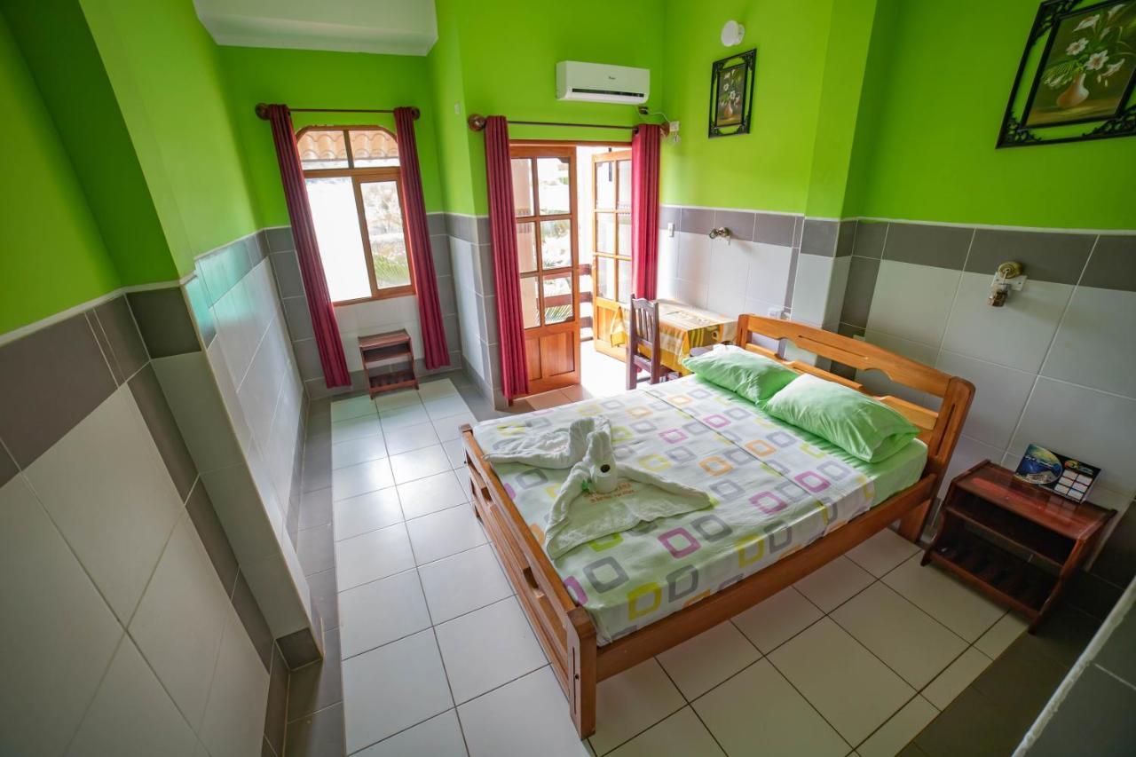 Hotel Takana รัวเรนาบาเก ภายนอก รูปภาพ